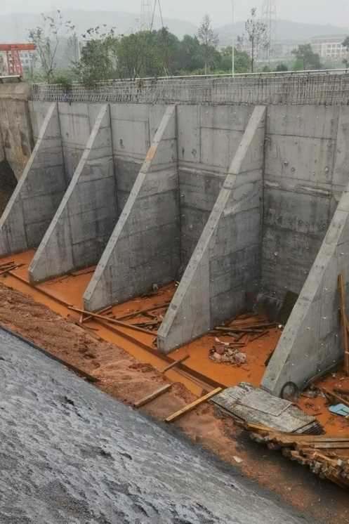焦作博爱县锚杆式挡土墙
